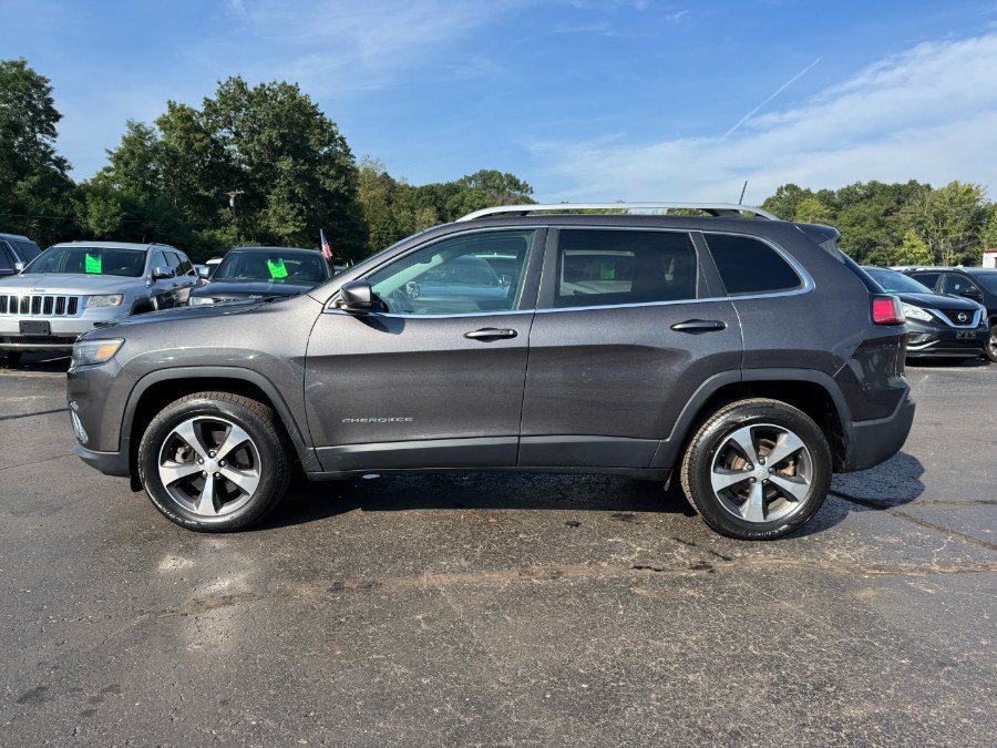Used 2019 Jeep Cherokee Limited AWD/4WD image 2
