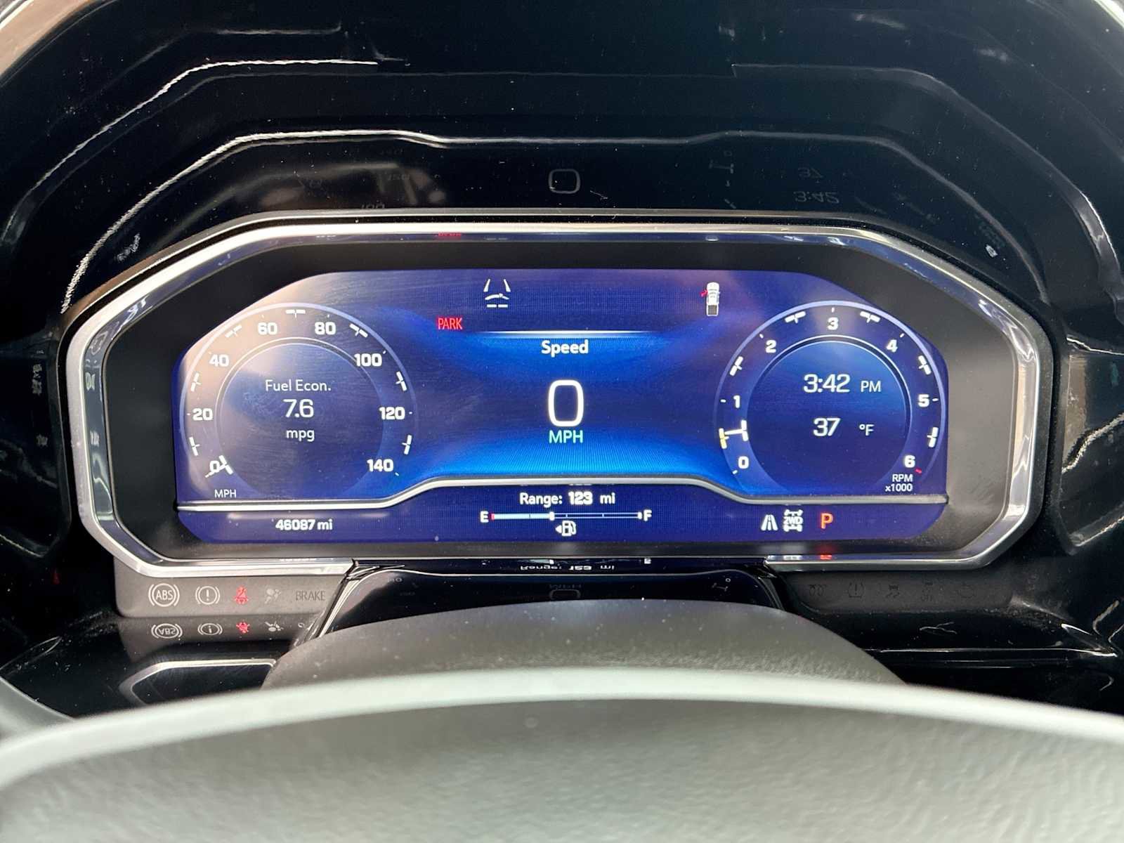 Certified 2022 Chevrolet Silverado 1500 High Country w/ Technology Package image 12