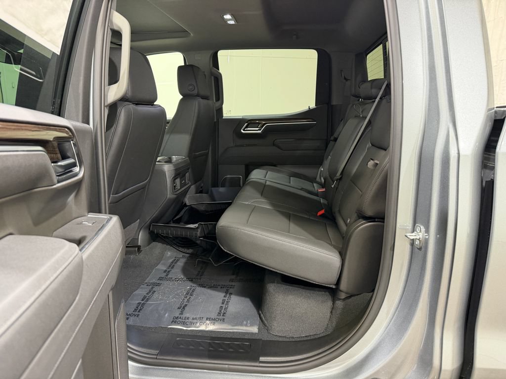 New 2026 Chevrolet Silverado 1500 RST w/ Safety Package AWD/4WD image 34