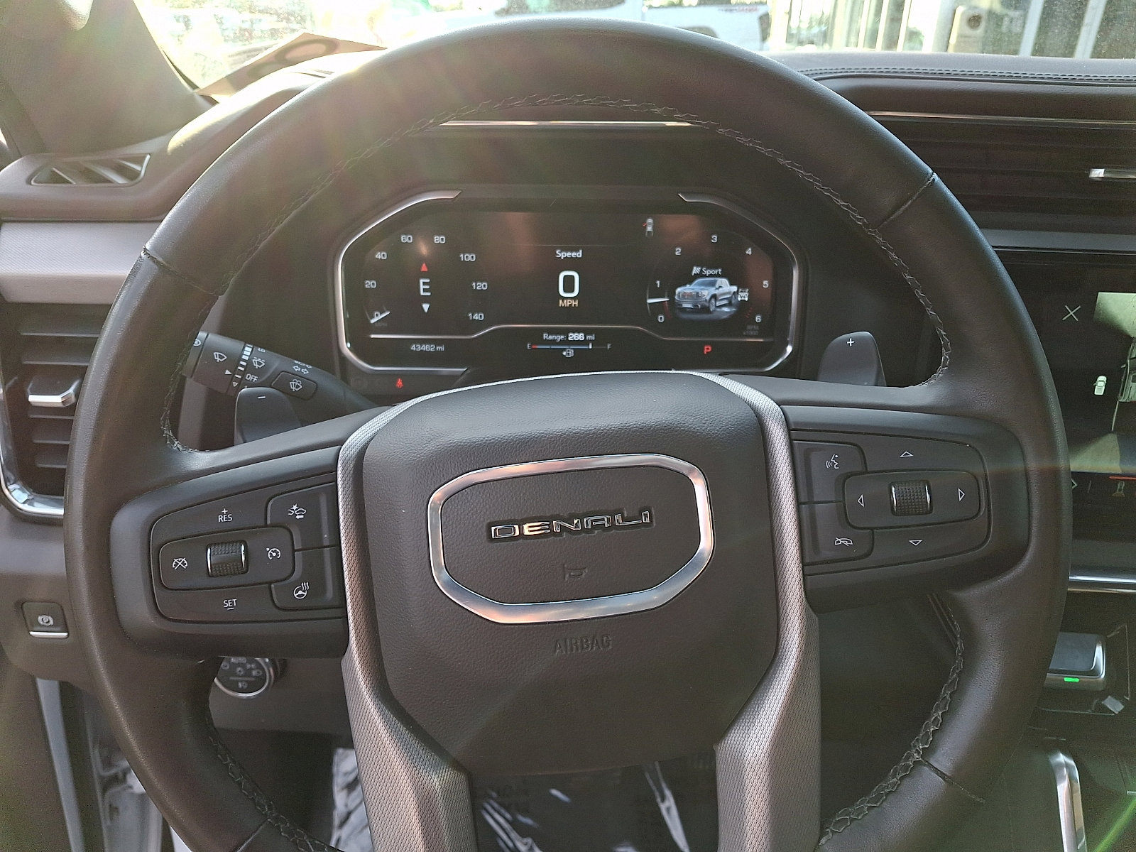 Certified 2025 GMC Sierra 1500 Denali w/ Denali Reserve Package AWD/4WD image 23
