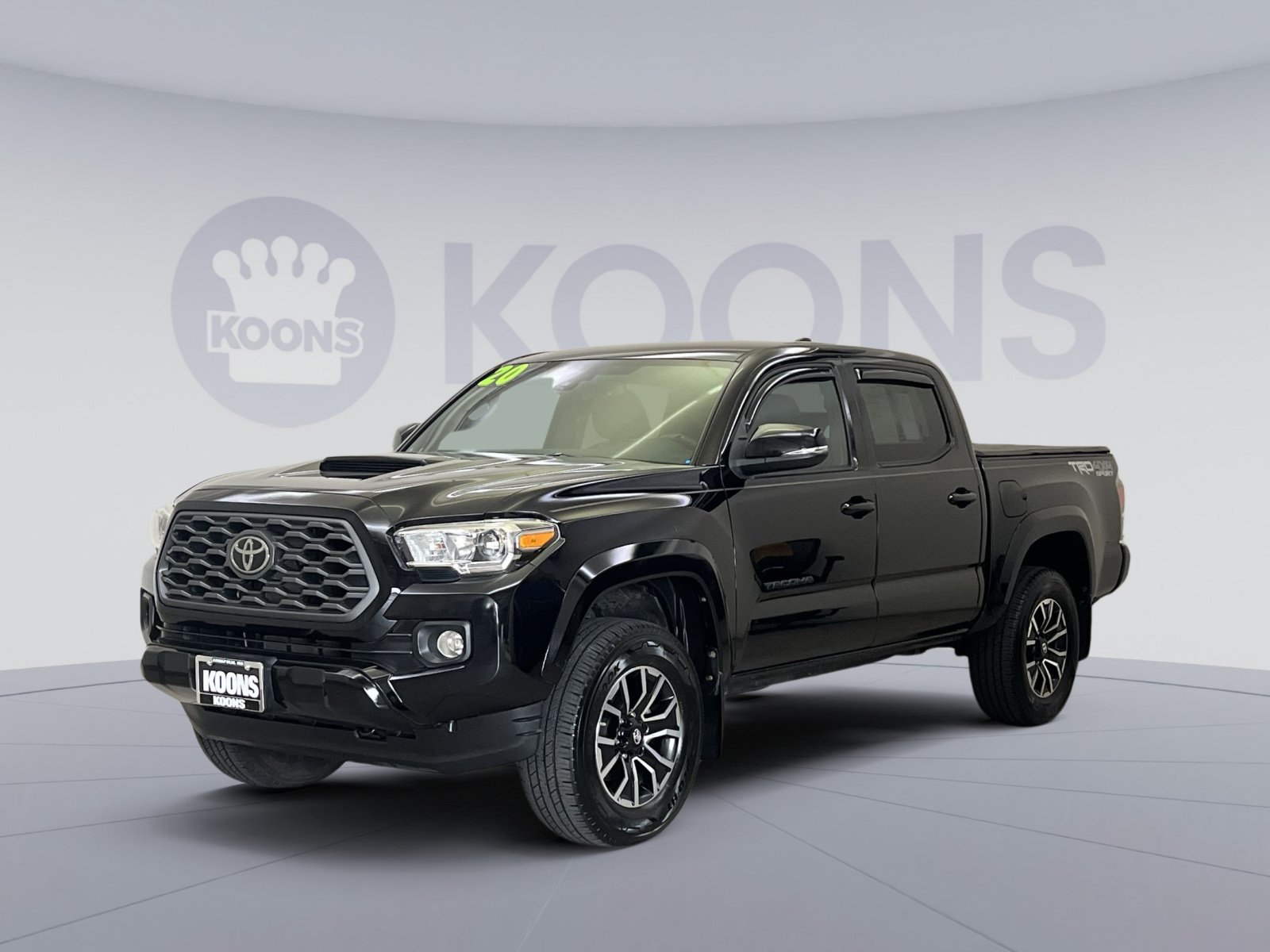 Used 2020 Toyota Tacoma TRD Sport AWD/4WD image 1