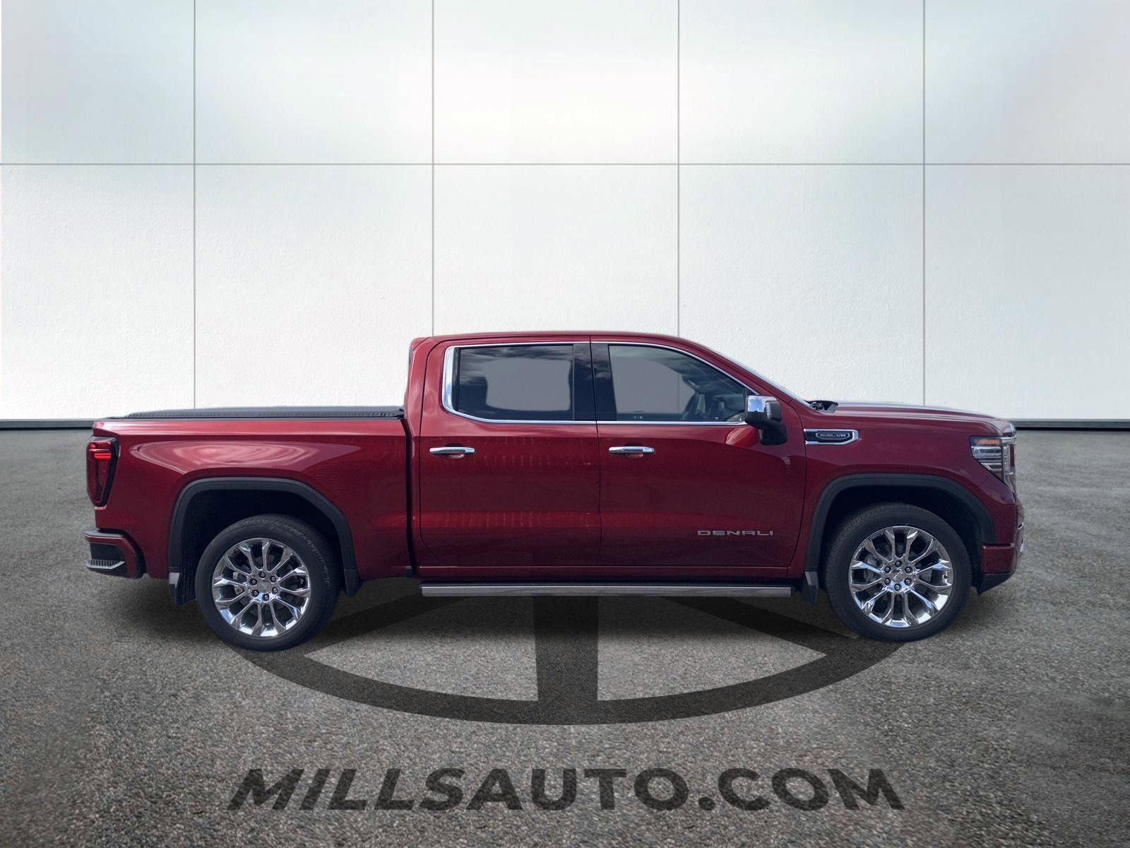 Used 2023 GMC Sierra 1500 Denali w/ Denali Reserve Package image 5