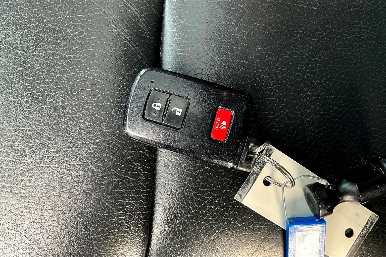 Used 2021 Toyota Tundra Limited w/ Limited Premium Package image 37