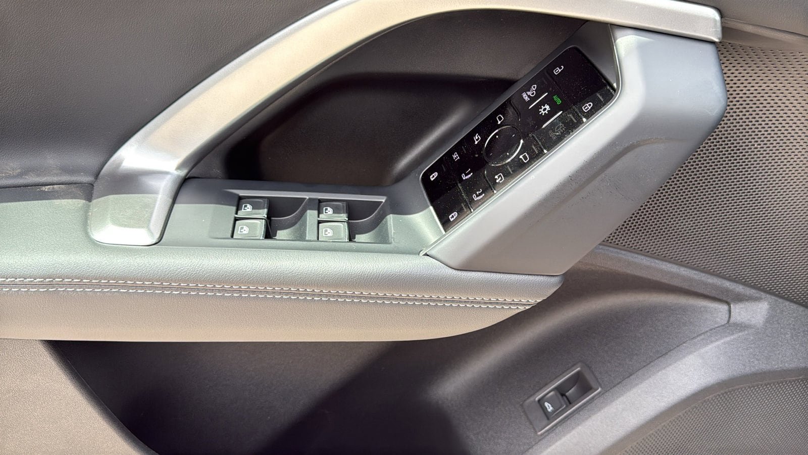 New 2026 Audi Q5 Premium Plus AWD/4WD image 14
