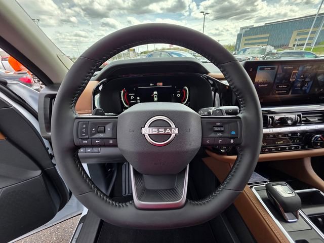 New 2026 Nissan Pathfinder Platinum AWD/4WD image 15