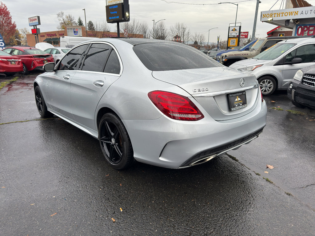 Used 2015 Mercedes-Benz C 300 4MATIC Sedan w/ Multimedia Package image 3