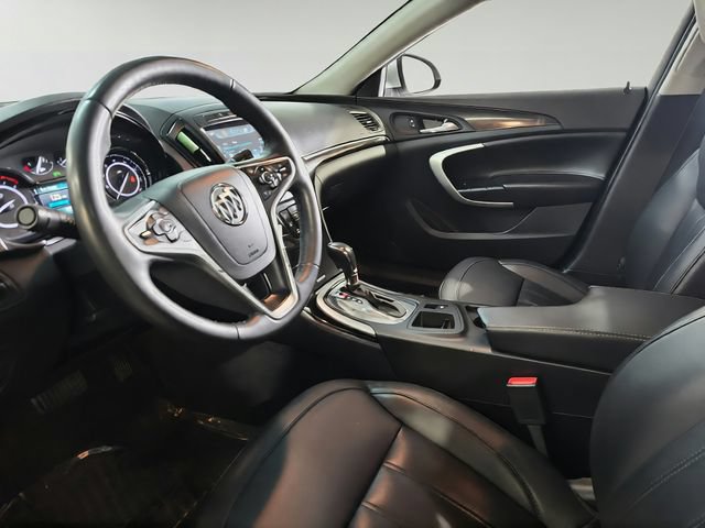 Used 2016 Buick Regal FWD image 9