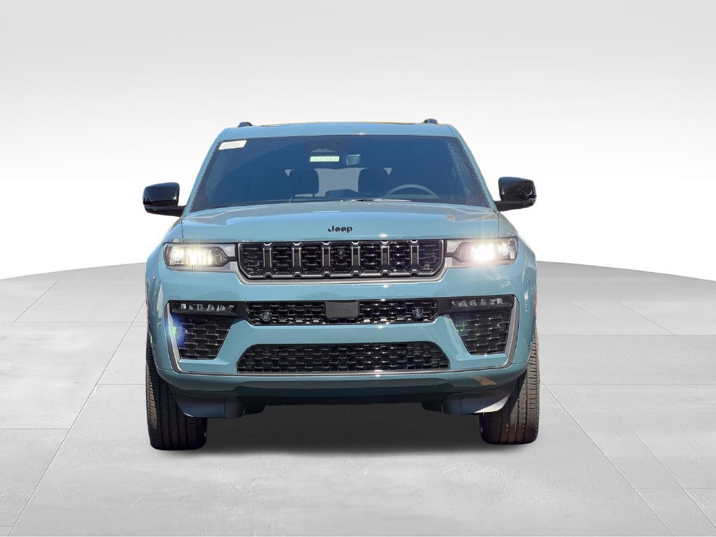 New 2027 Jeep Grand Cherokee L Limited AWD/4WD image 2