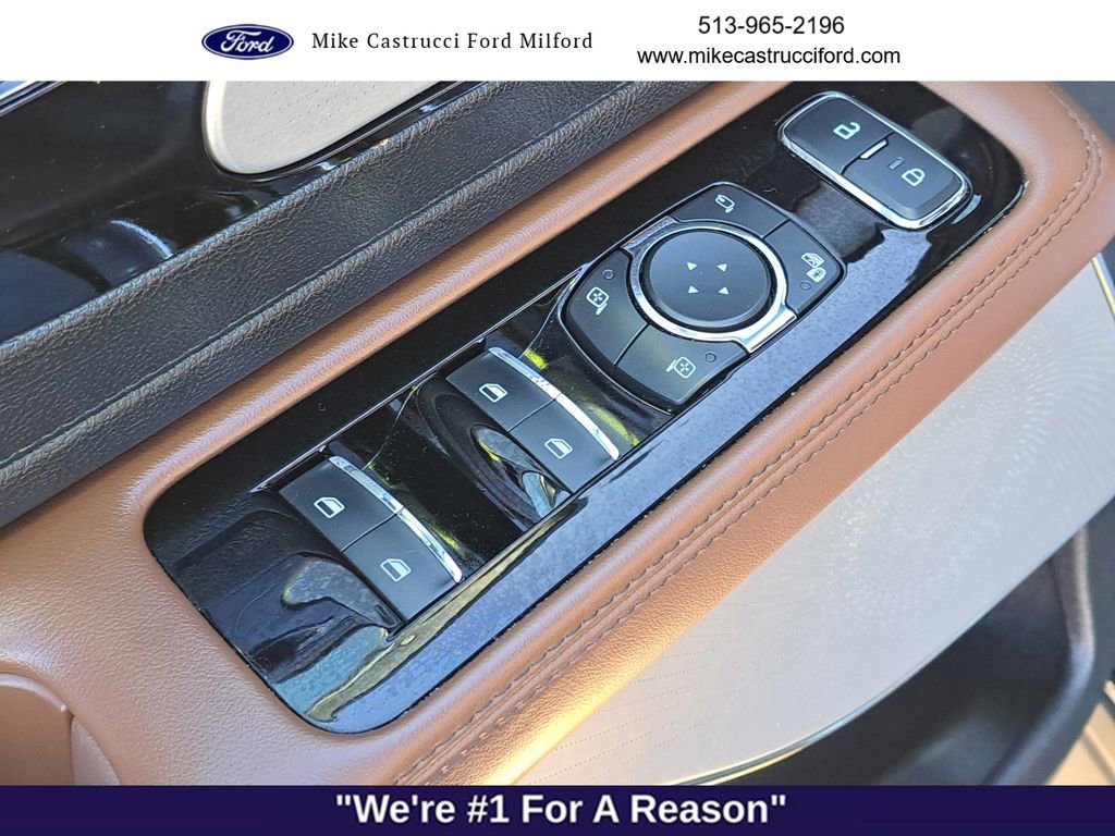 Used 2020 Lincoln Aviator Reserve w/ Equipment Group 202A image 20