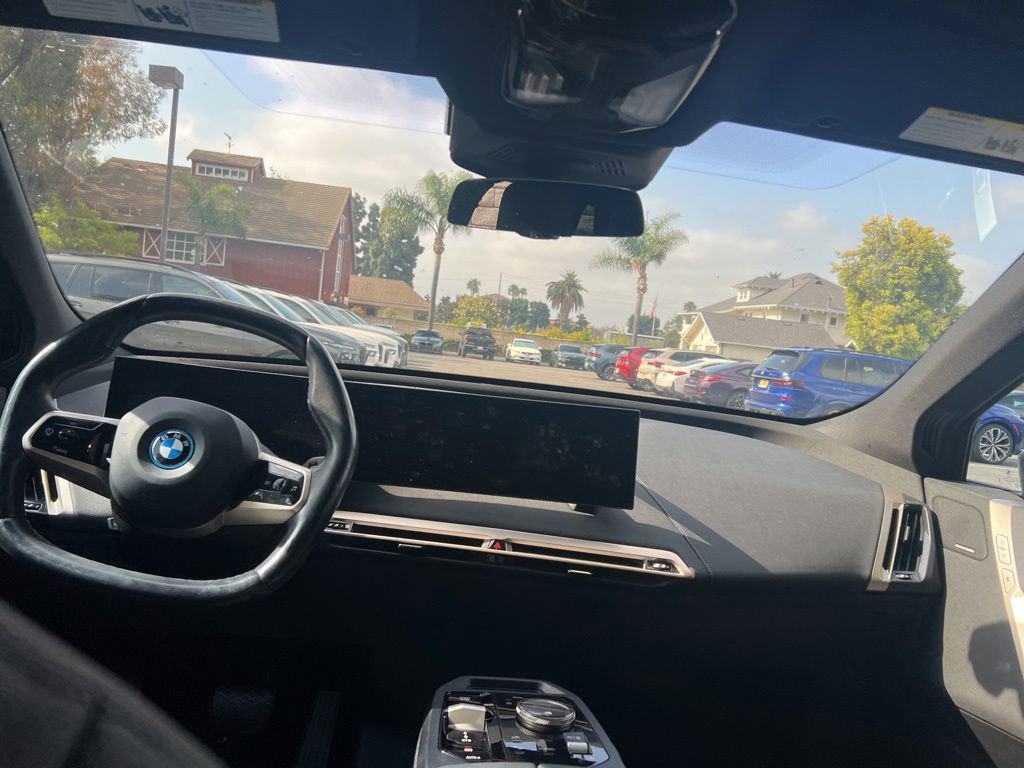 Certified 2023 BMW iX xDrive50 w/ Sport Package AWD/4WD image 8