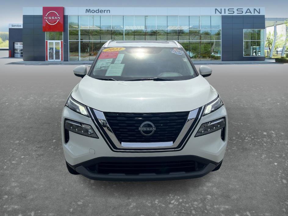Certified 2023 Nissan Rogue SV w/ SV Premium B Package FWD image 2