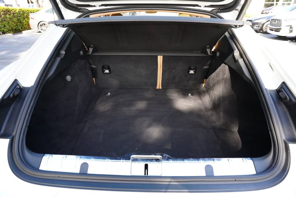 Used 2020 Porsche Panamera 4 AWD/4WD image 18
