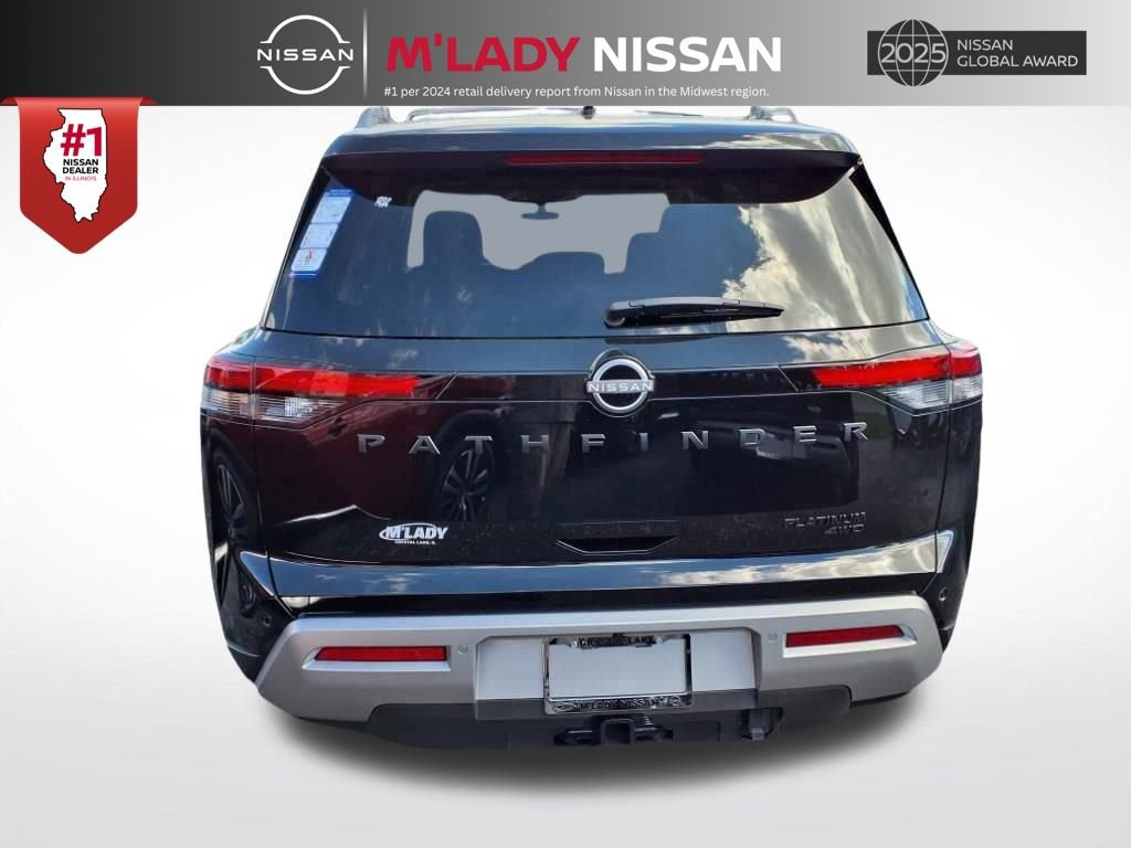 New 2025 Nissan Pathfinder Platinum w/ Black Appearance Package image 6