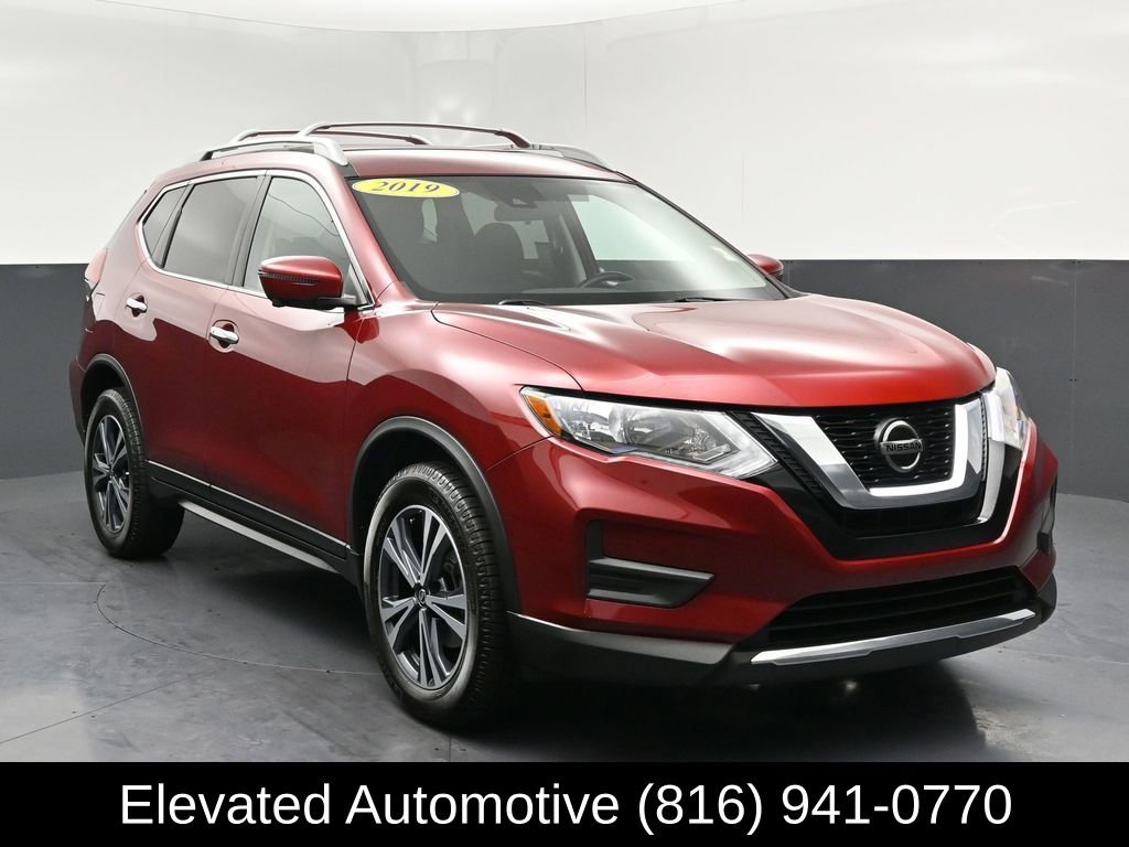 Used 2019 Nissan Rogue SV w/ Premium Package