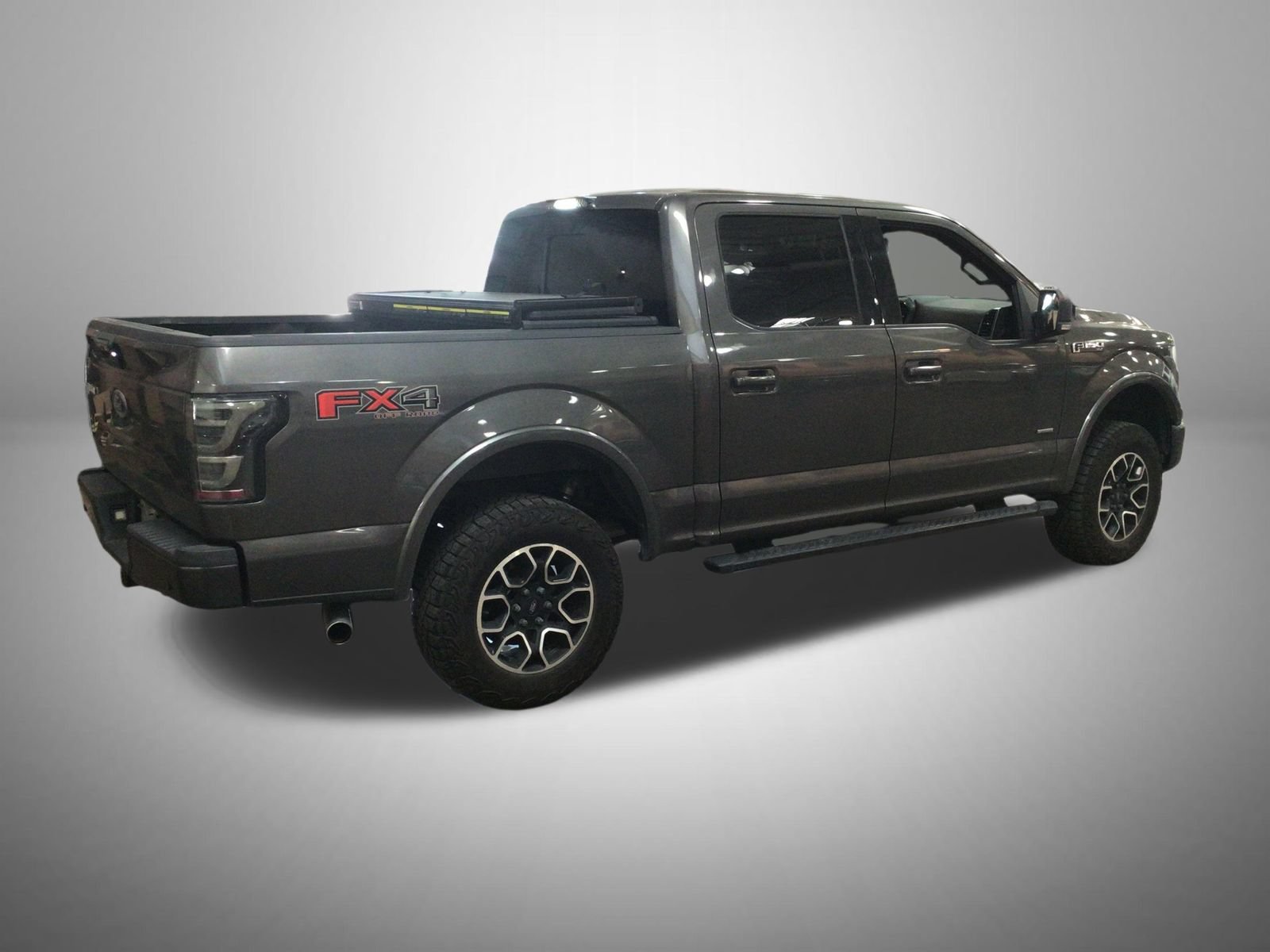 Used 2017 Ford F150 XLT w/ Equipment Group 302A Luxury AWD/4WD image 3