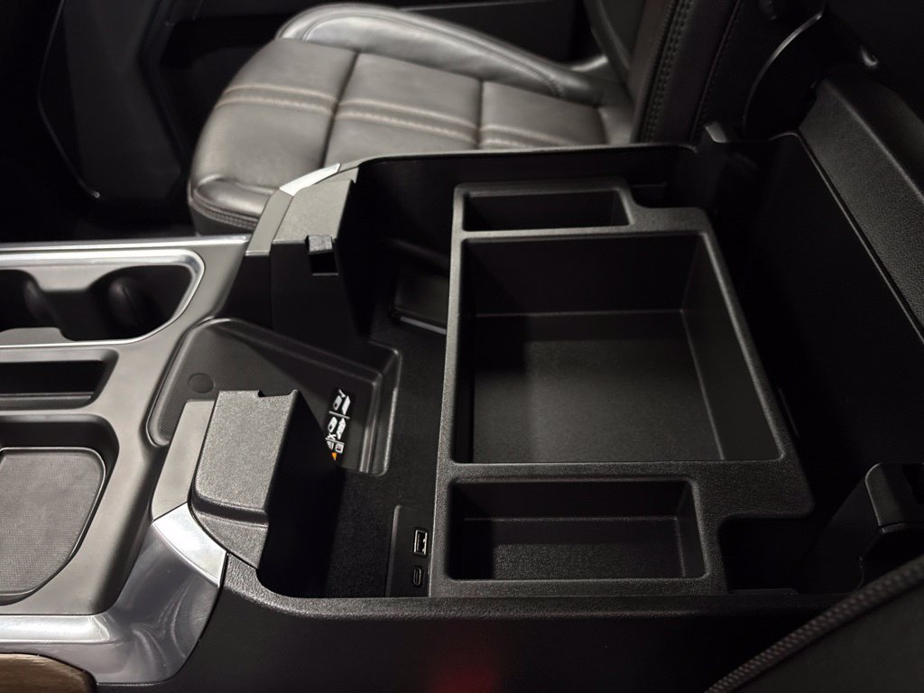 Certified 2023 Chevrolet Silverado 1500 High Country w/ Technology Package AWD/4WD image 19