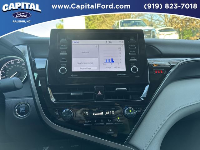 Used 2024 Toyota Camry LE w/ Convenience Package image 26