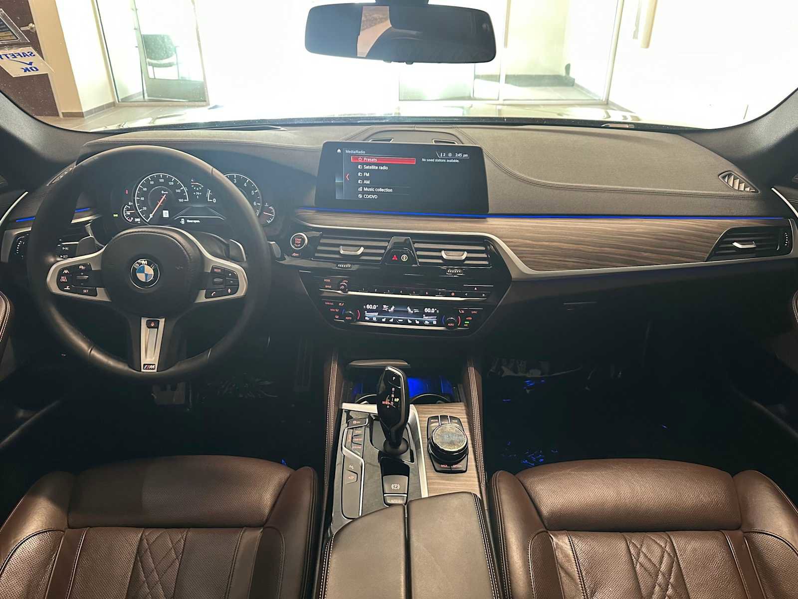 Used 2017 BMW 540i xDrive AWD/4WD image 10