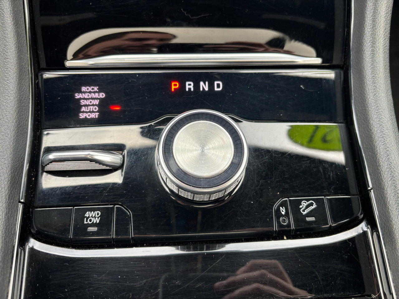 Used 2021 Jeep Grand Cherokee L Overland w/ Luxury Tech Group IV image 29