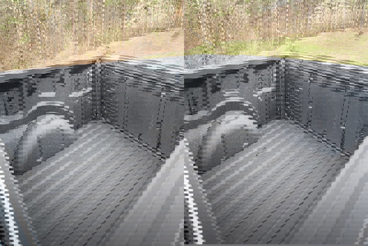 Used 2025 Ford F150 Raptor w/ Equipment Group 803A Raptor R image 47