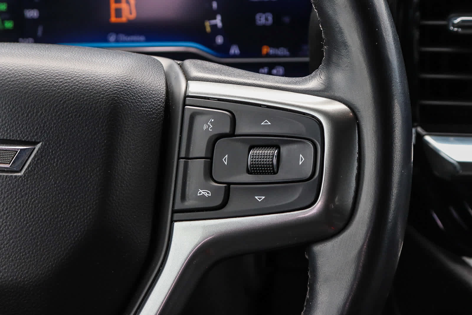 Used 2022 Chevrolet Silverado 1500 RST w/ LPO, Dark Essentials Package RWD image 24