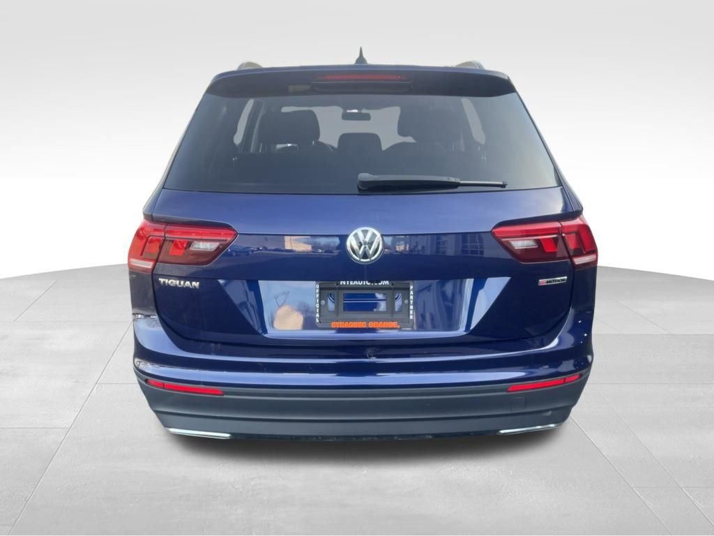 Used 2021 Volkswagen Tiguan S image 8