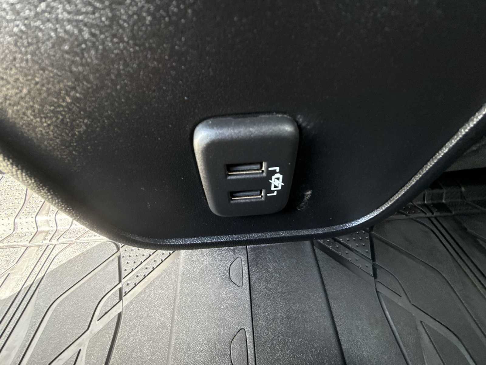 Certified 2020 Chevrolet Equinox Premier w/ Premier Redline Edition AWD/4WD image 20