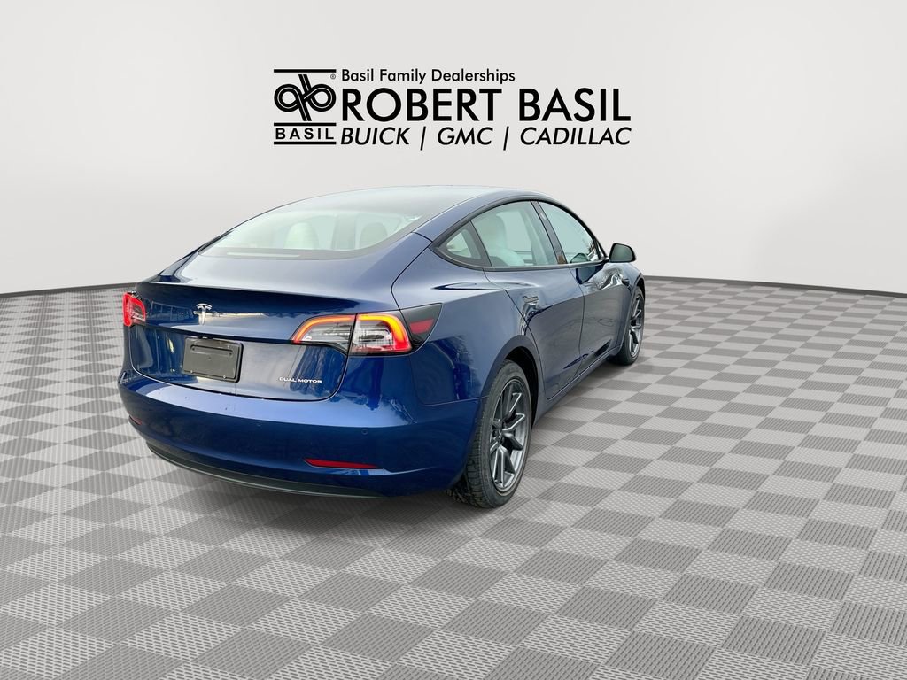 Used 2022 Tesla Model 3 Long Range AWD/4WD image 8