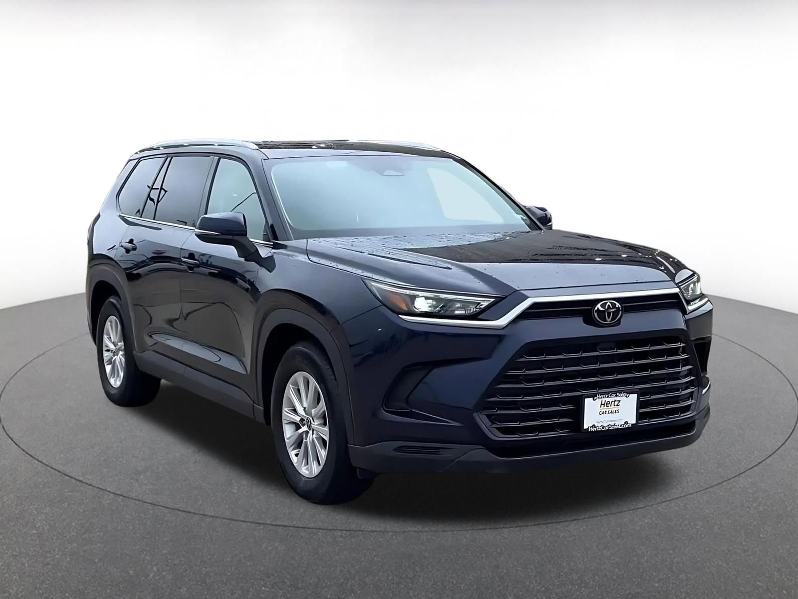 Used 2025 Toyota Grand Highlander FWD image 3