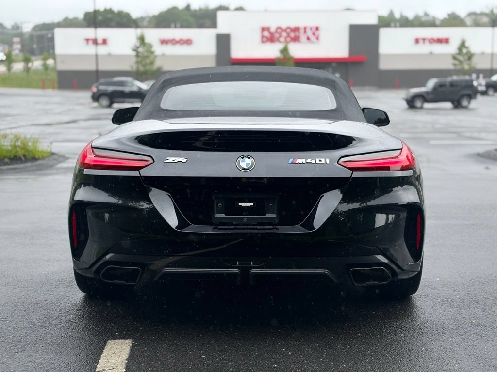 Used 2023 BMW Z4 M40i w/ Premium Package RWD image 7
