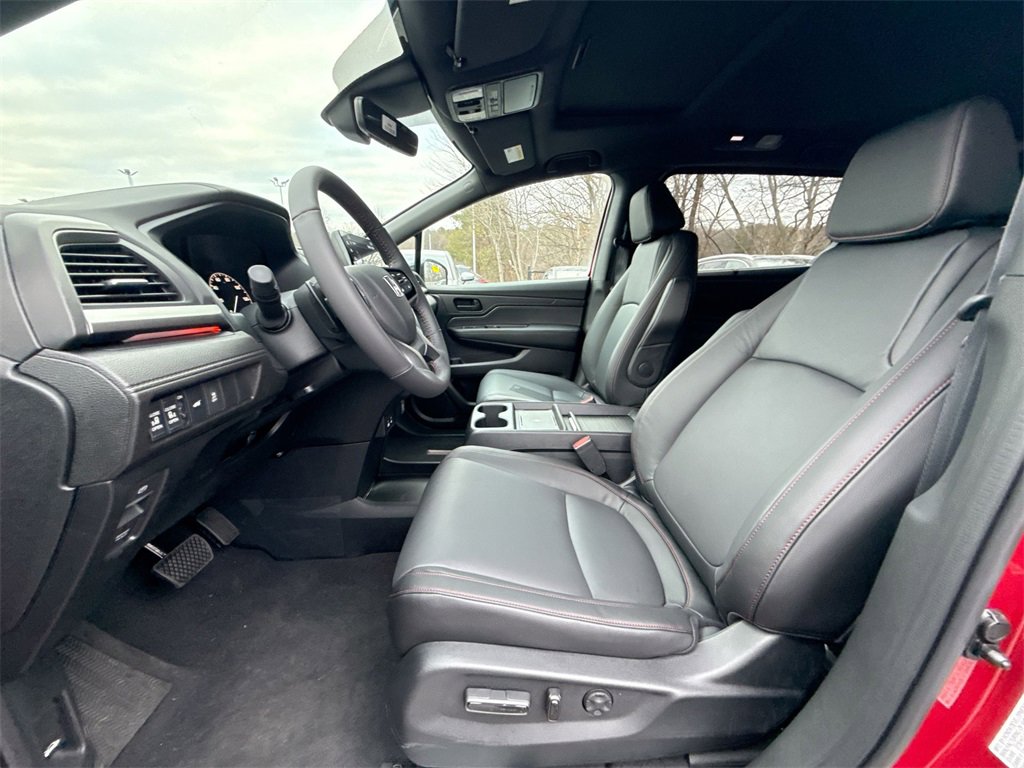 New 2026 Honda Odyssey Sport-L image 13