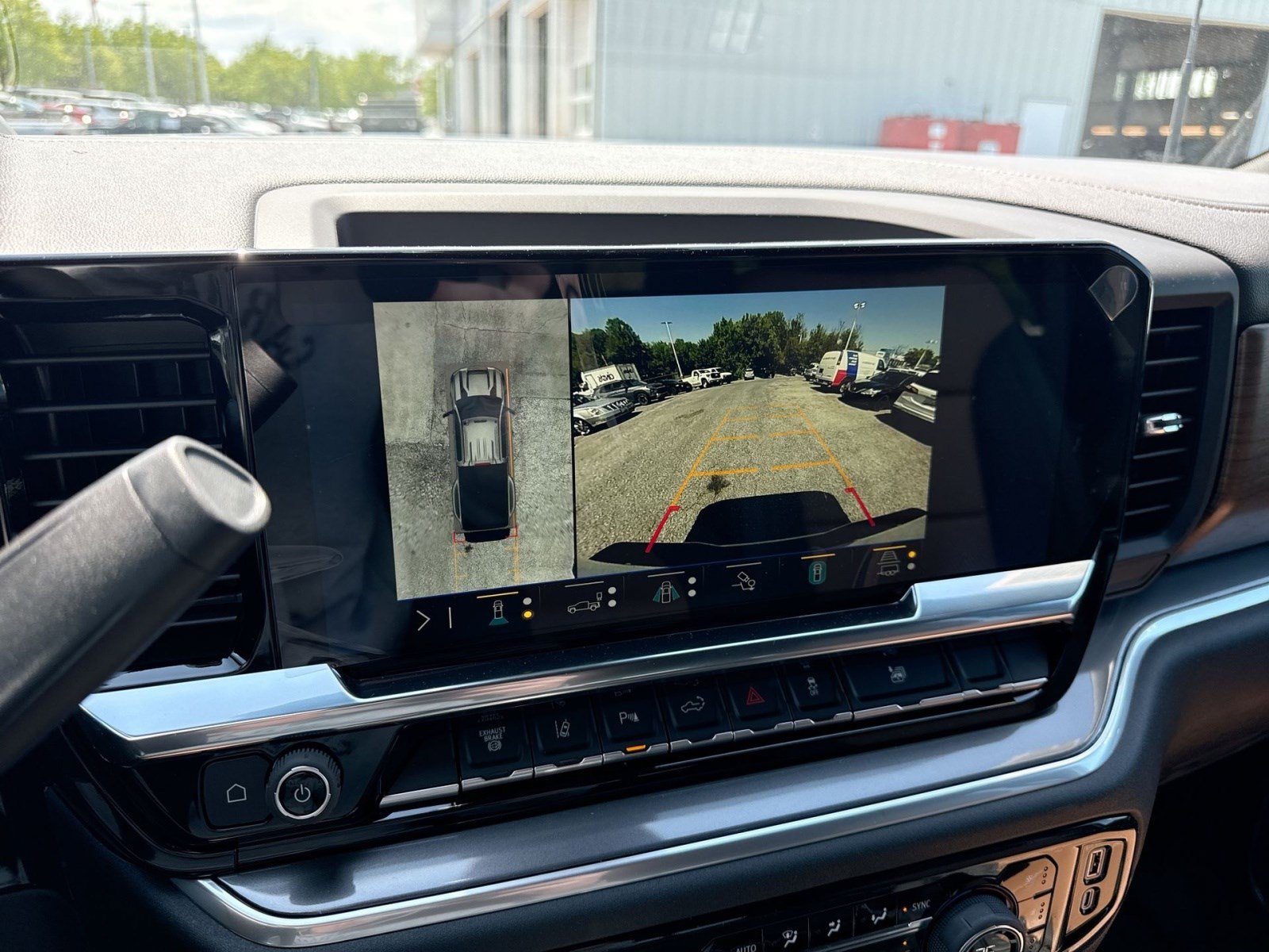 New 2026 Chevrolet Silverado 3500 High Country w/ High Country Premium Package AWD/4WD image 17