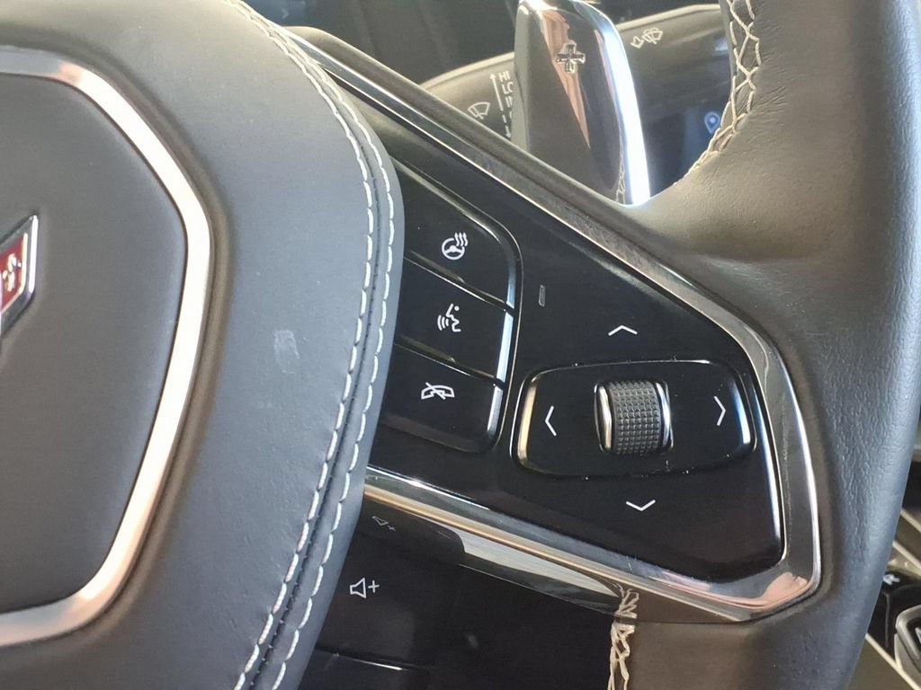 Used 2025 Chevrolet Corvette Stingray Preferred Cpe w/ Battery Protection Package RWD image 18