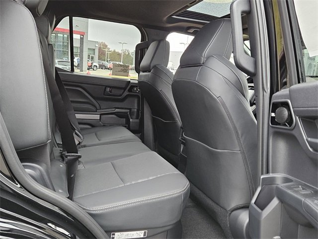 New 2025 Toyota 4Runner TRD Off-Road Premium image 15