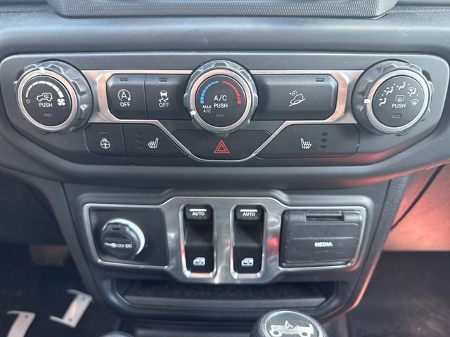 Used 2018 Jeep Wrangler Sport AWD/4WD image 25