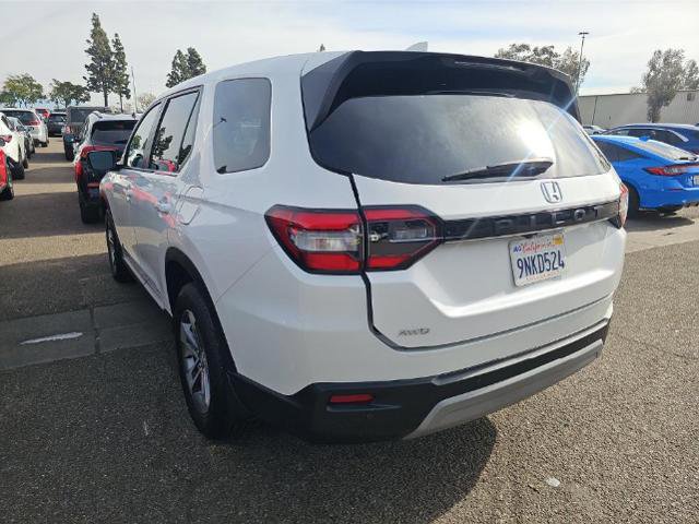 Used 2025 Honda Pilot EX-L image 4