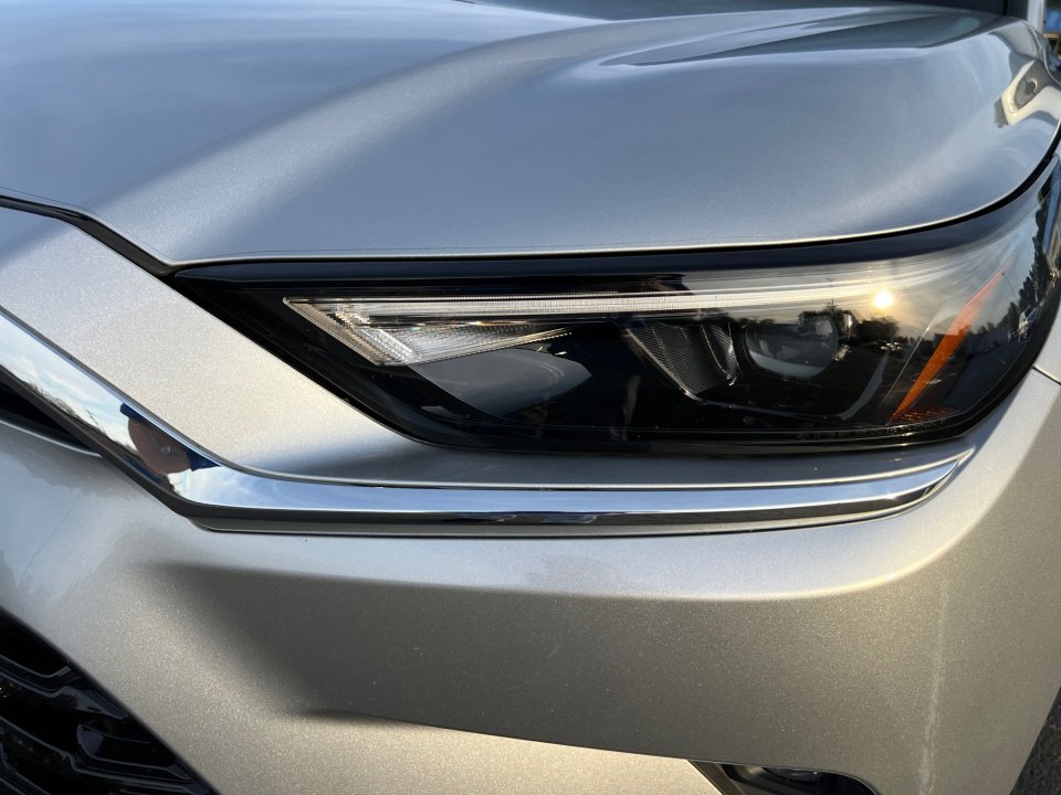 Used 2024 Toyota Grand Highlander Limited image 26