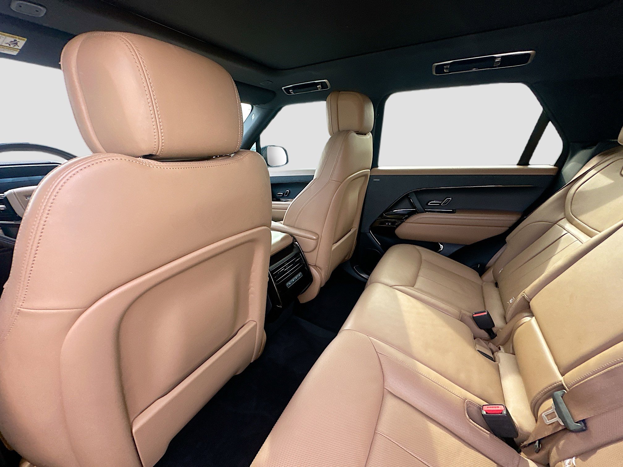 Used 2023 Land Rover Range Rover Sport SE image 22