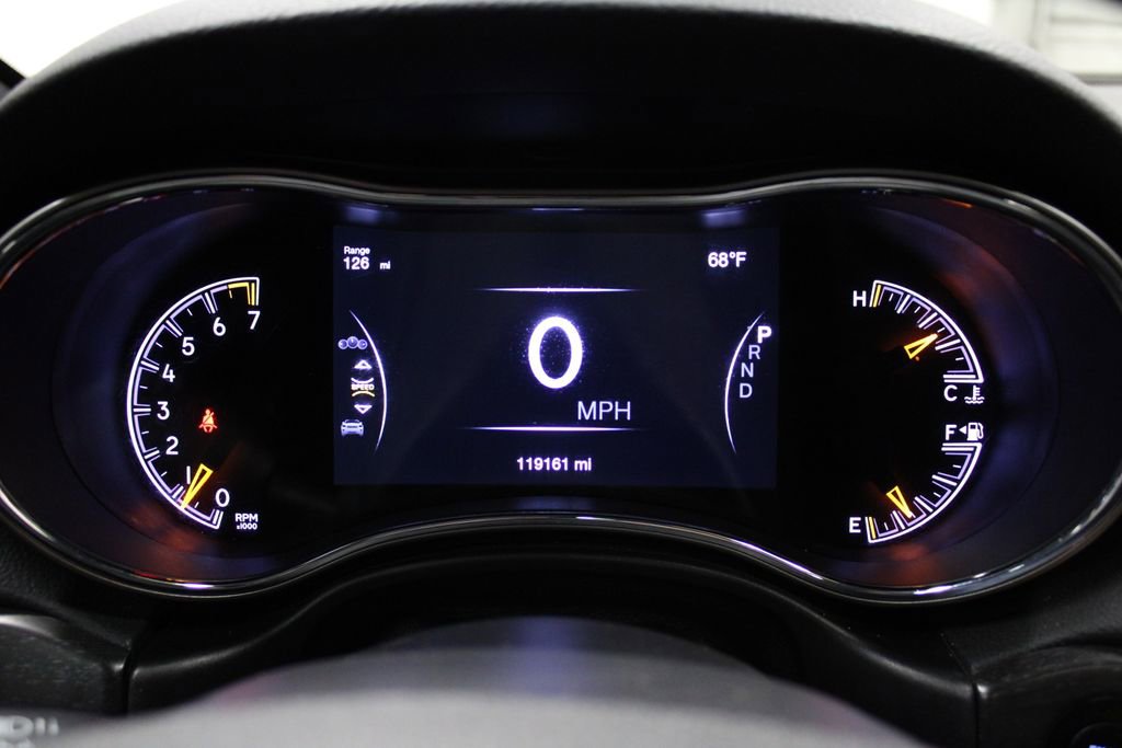 Used 2018 Jeep Grand Cherokee Laredo AWD/4WD image 11