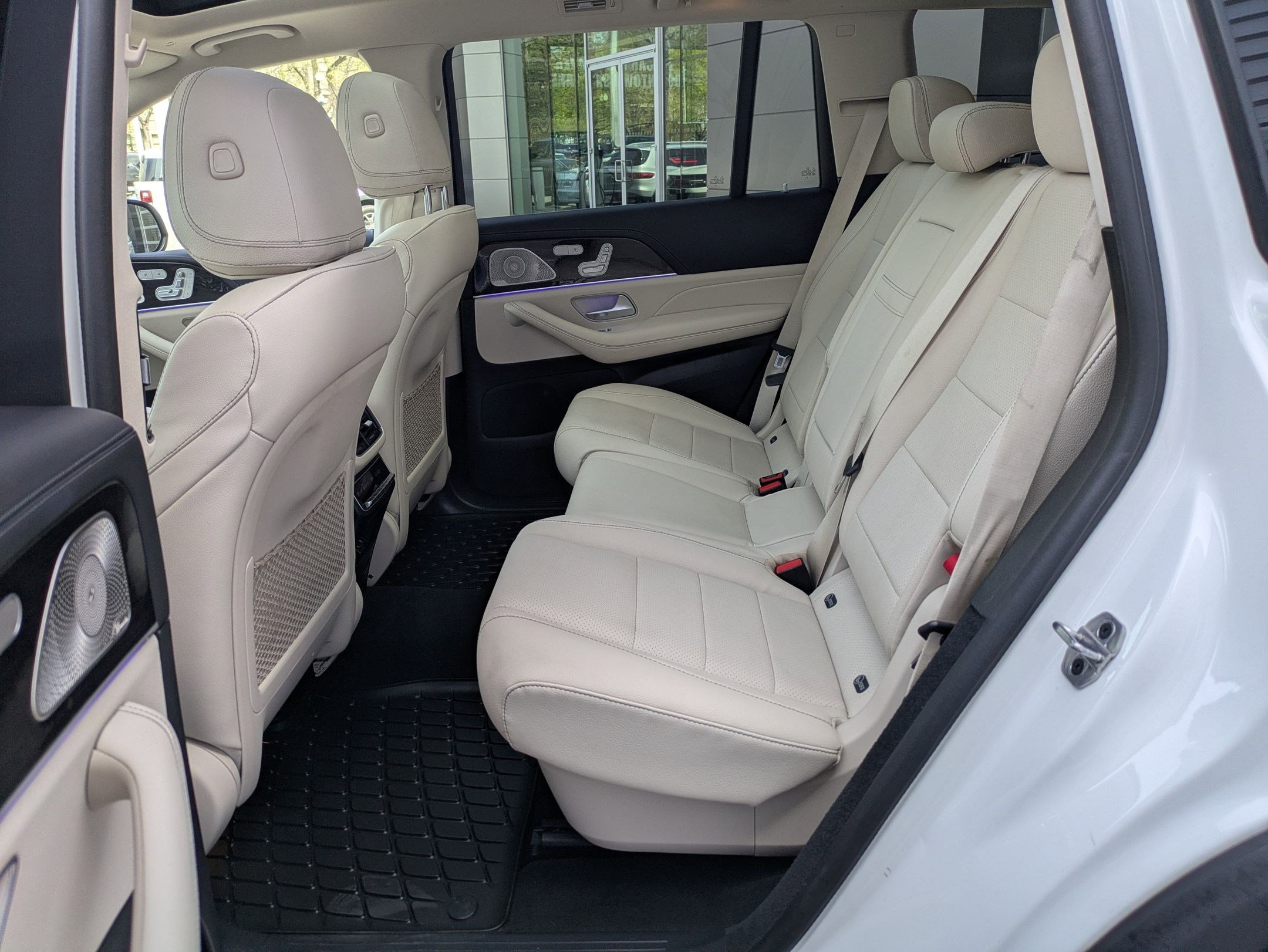 Used 2023 Mercedes-Benz GLS 450 4MATIC image 27