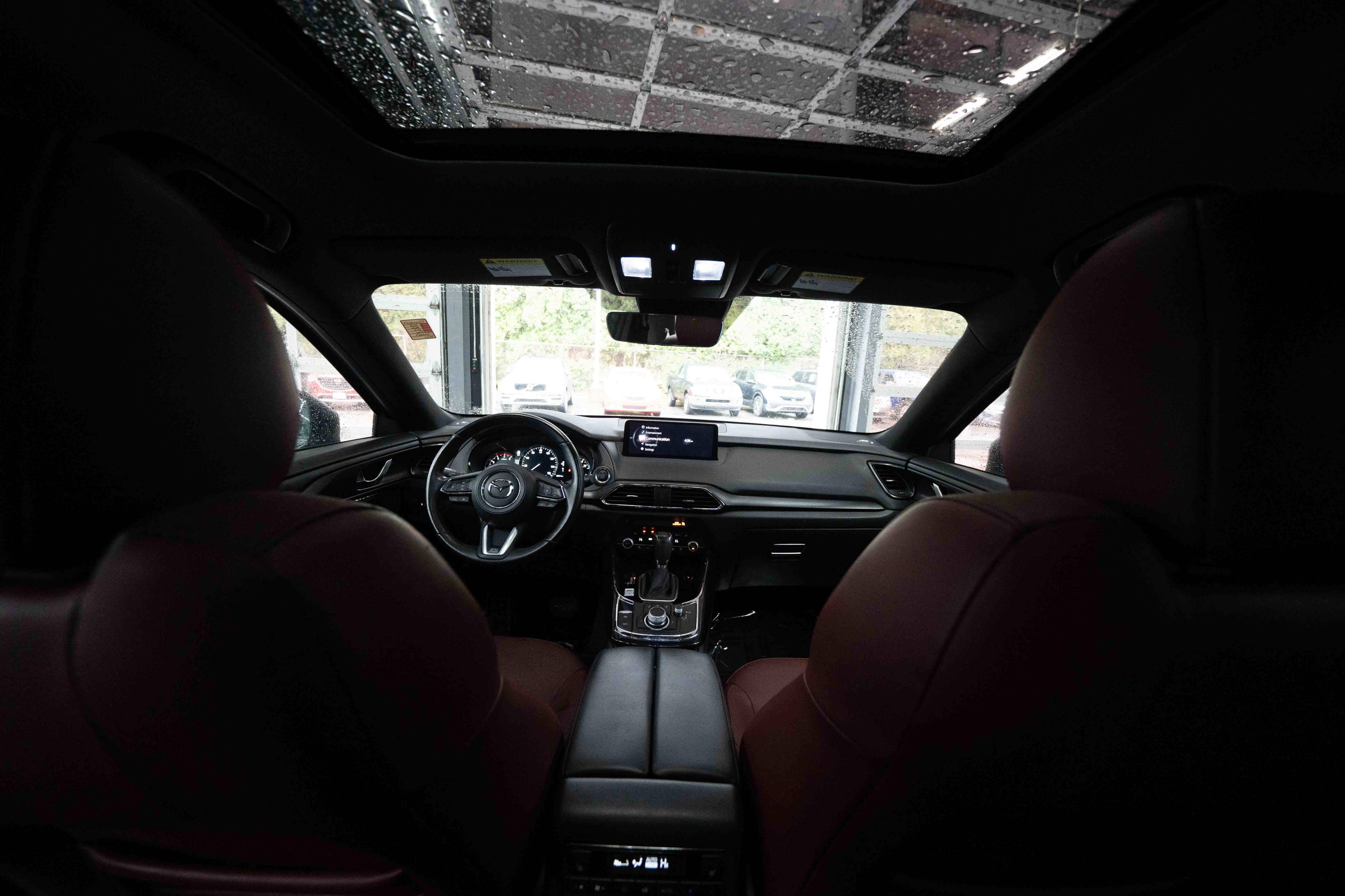 Used 2023 MAZDA CX-9 Carbon Edition image 19