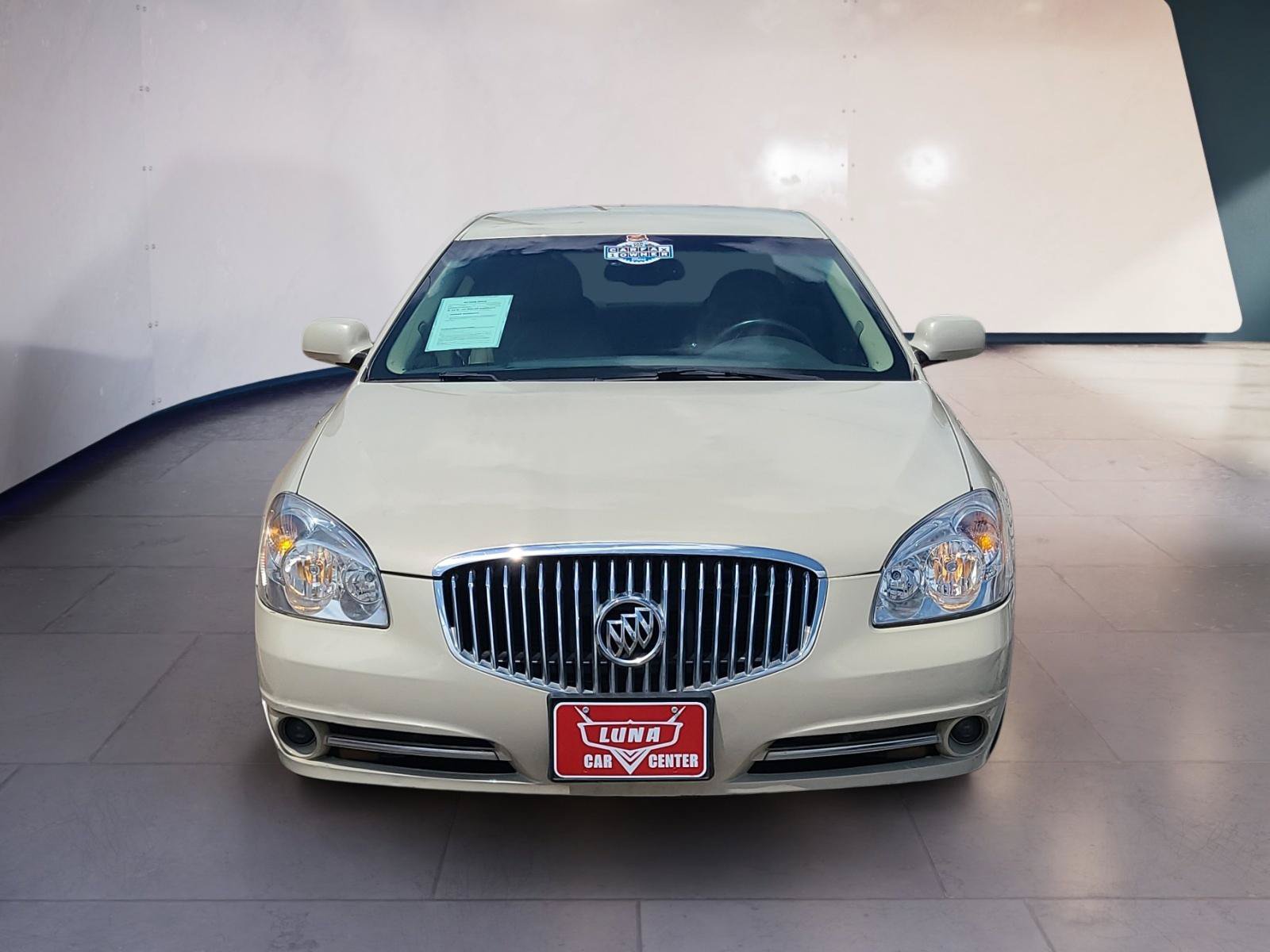 Used 2010 Buick Lucerne CXL w/ Driver Confidence Package FWD image 8