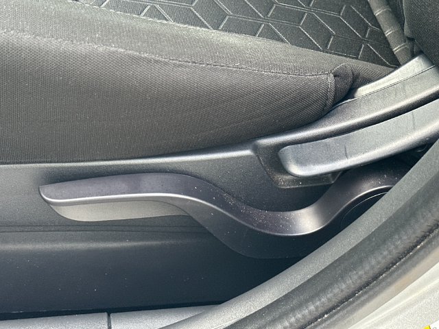 Used 2025 Mitsubishi Outlander Sport ES AWD/4WD image 18