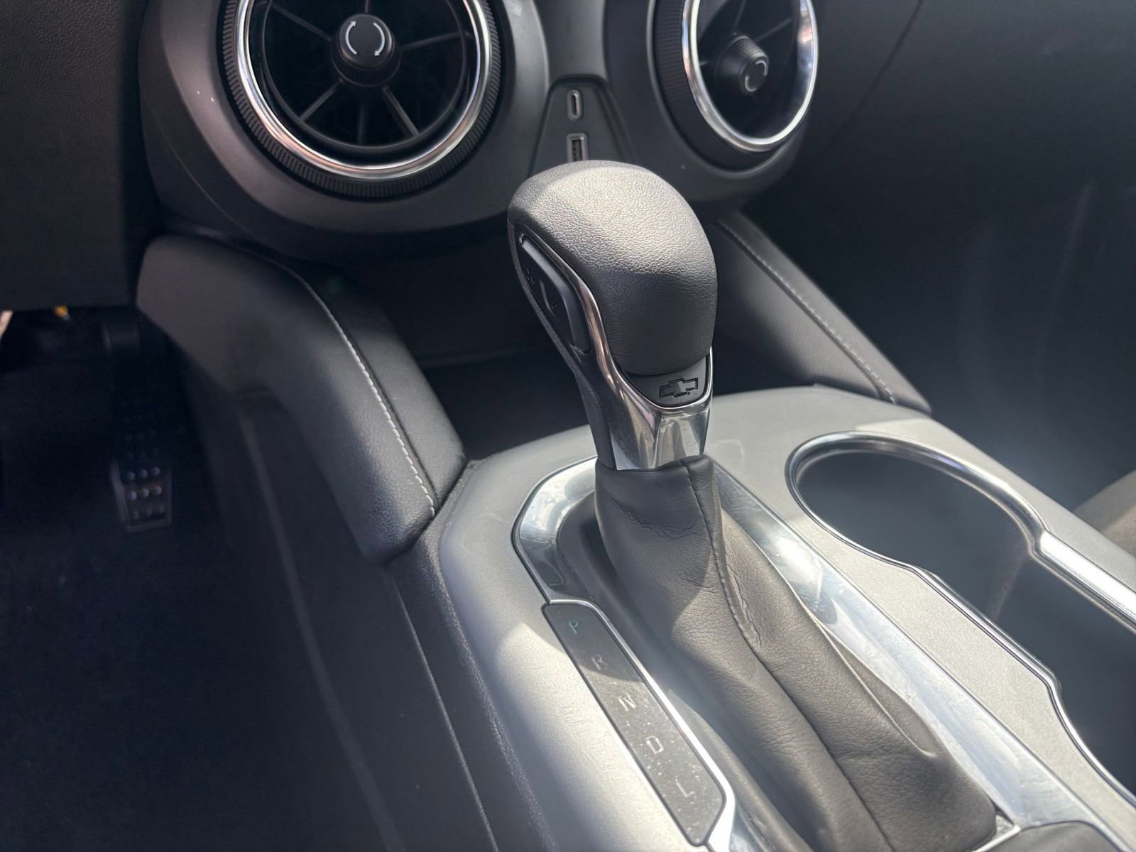 Used 2025 Chevrolet Blazer LT FWD image 40