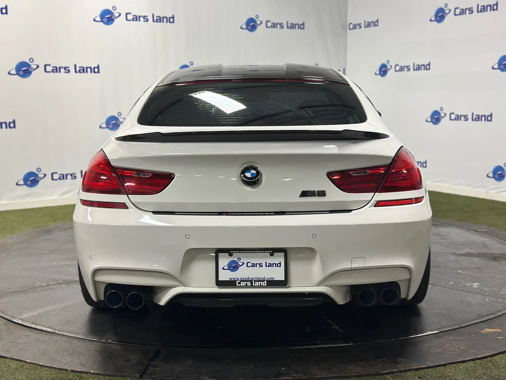 Used 2017 BMW M6 Gran Coupe image 4