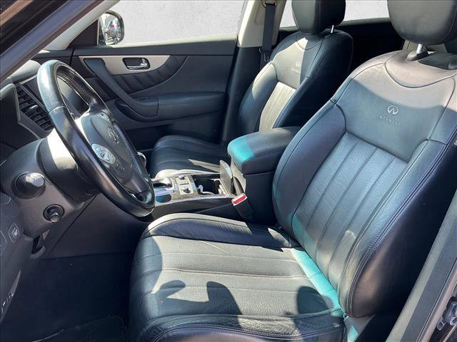 Used 2013 INFINITI FX37 AWD w/ Premium Pkg image 12
