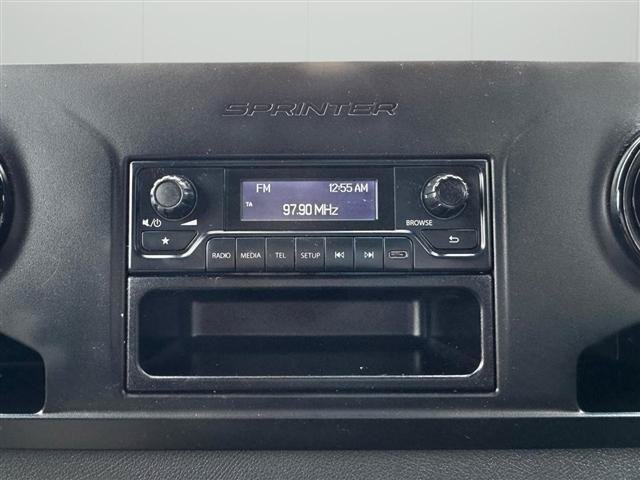 Used 2021 Mercedes-Benz Sprinter 1500 image 24