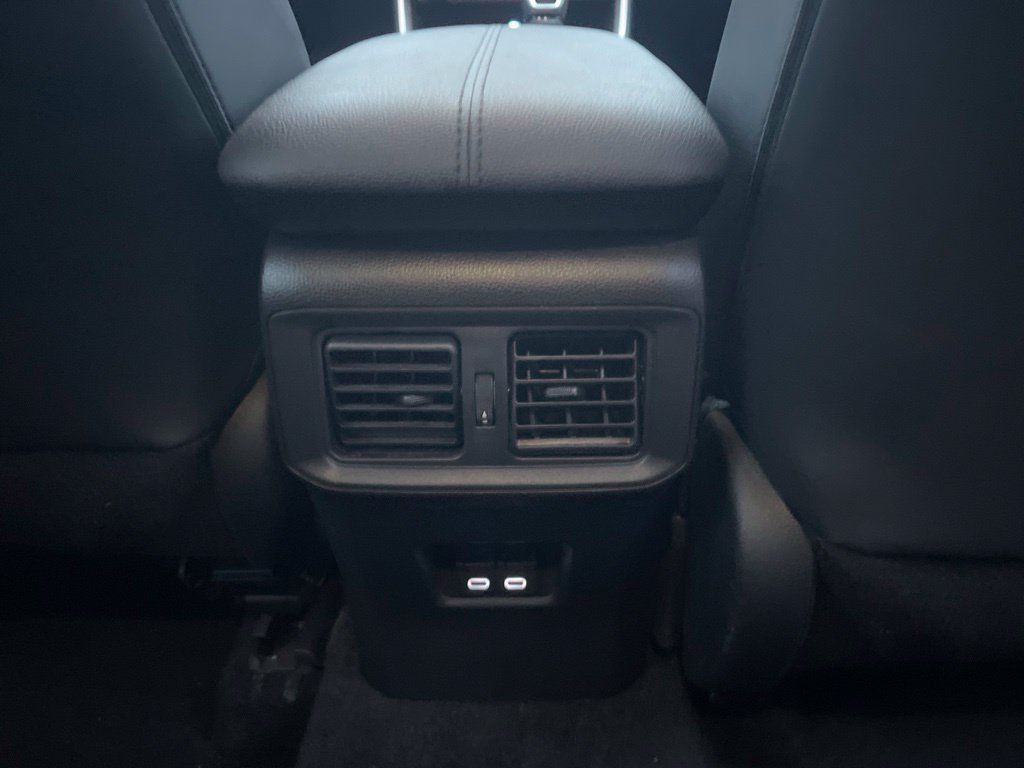 Used 2023 Toyota RAV4 XSE AWD/4WD image 21