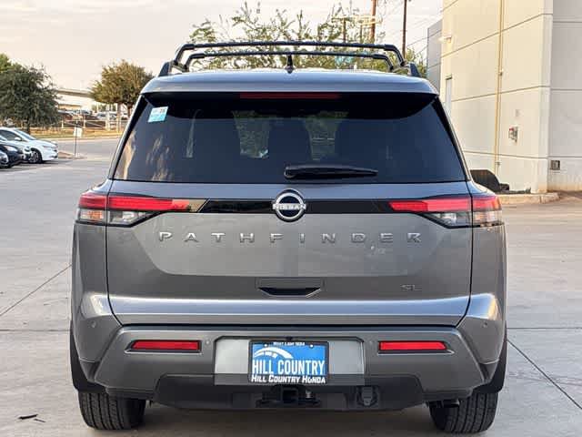 Used 2026 Nissan Pathfinder SL w/ SL Premium Package FWD image 5