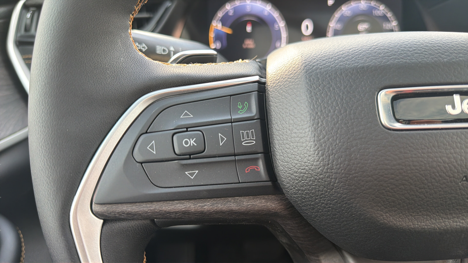 New 2026 Jeep Grand Cherokee Limited AWD/4WD image 19